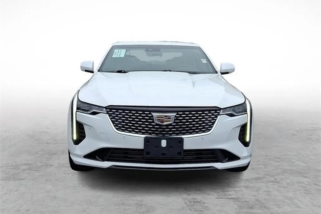 2022 Cadillac CT4 Premium Luxury photo 1