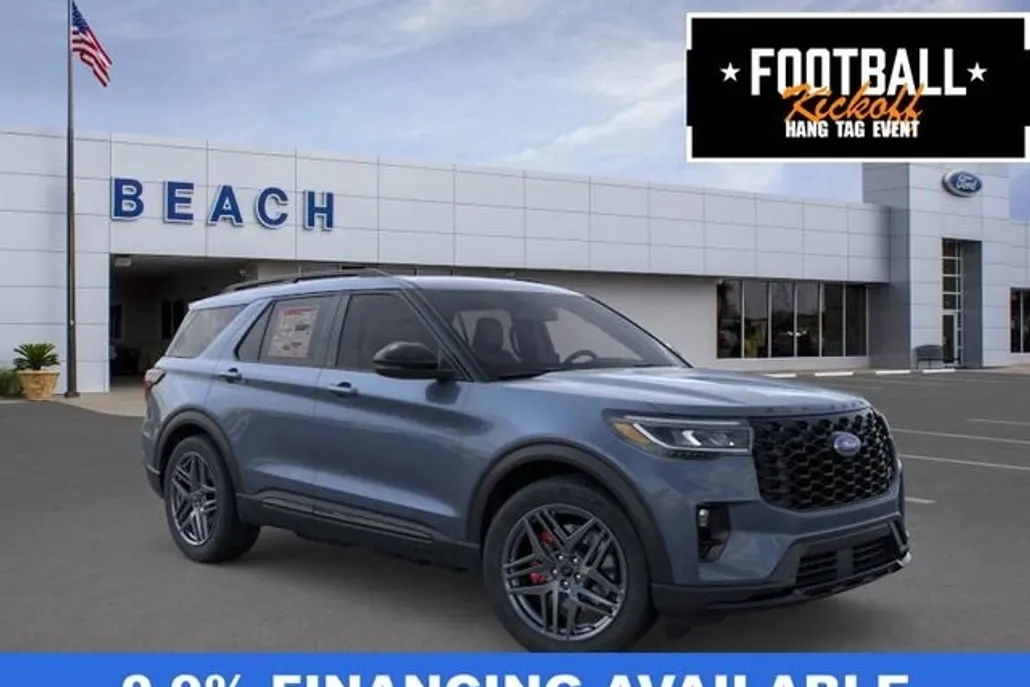 2025 Ford Explorer ST photo 1