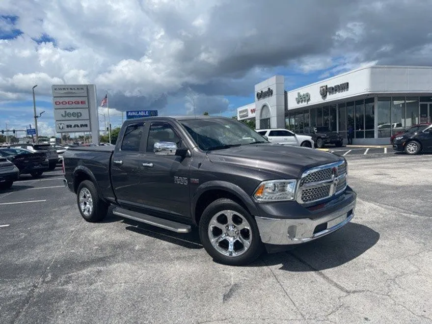 2018 Ram 1500 Laramie photo 1