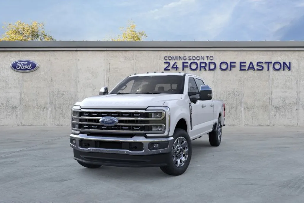 2026 Ford F-350 Lariat photo 1