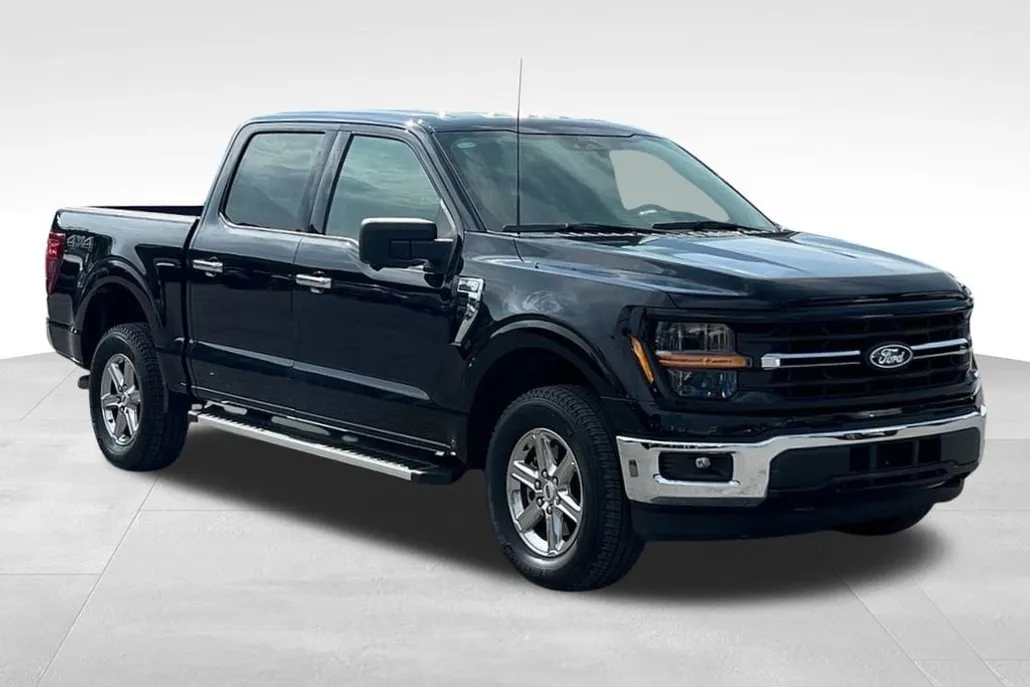 2024 Ford F-150 XLT photo 1