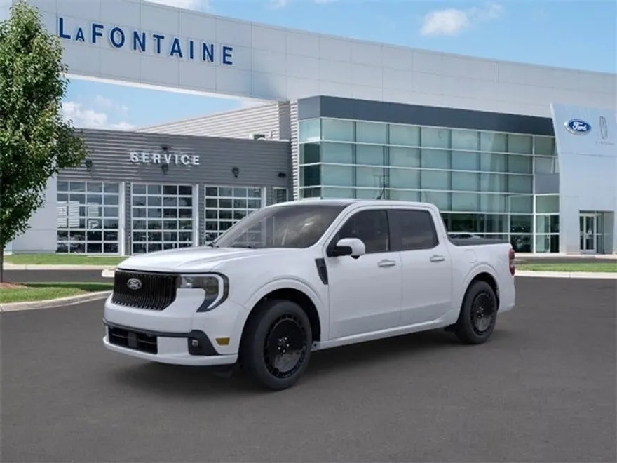 2025 Ford Maverick photo 1