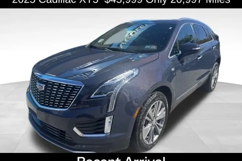 2025 Cadillac XT5 Premium Luxury photo 1