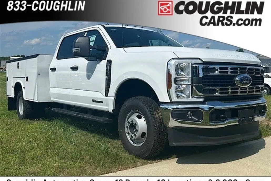 2025 Ford F-350 XL photo 1