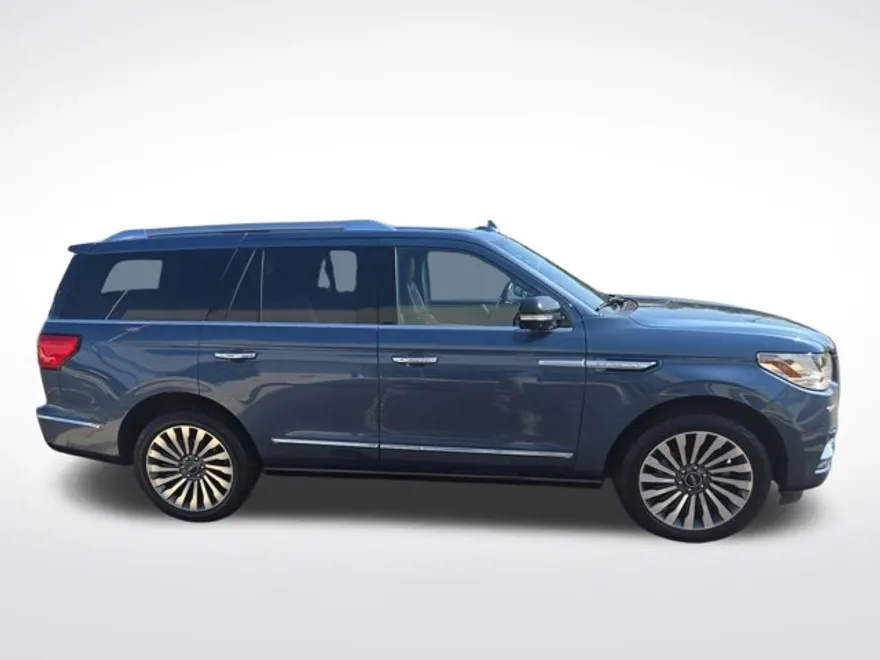 2019 Lincoln Navigator Reserve photo 1