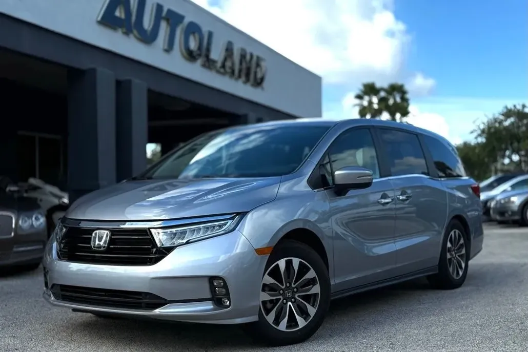 2022 Honda Odyssey EX-L photo 1