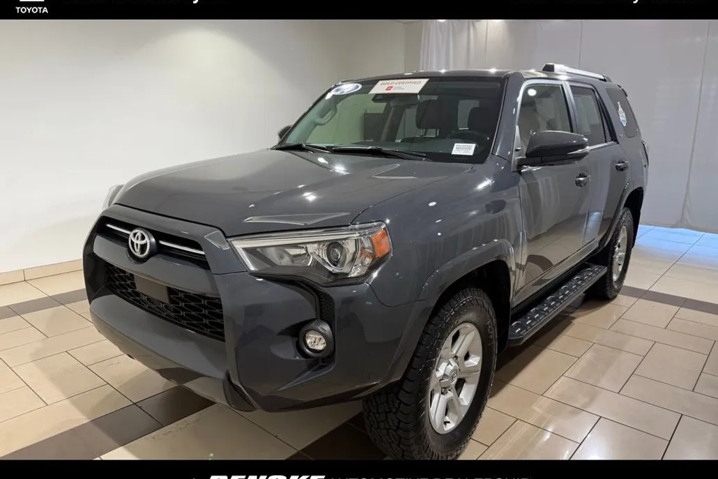 2024 Toyota 4Runner SR5 Premium photo 1