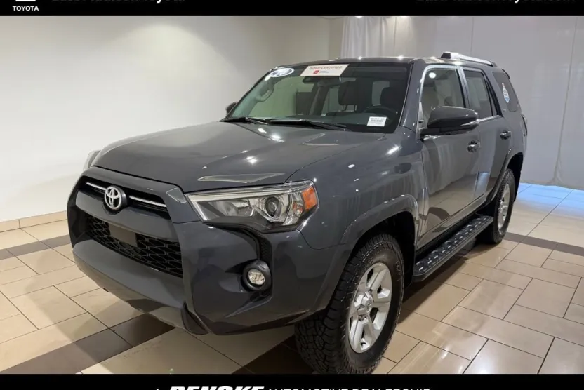 2024 Toyota 4Runner SR5 Premium photo 1