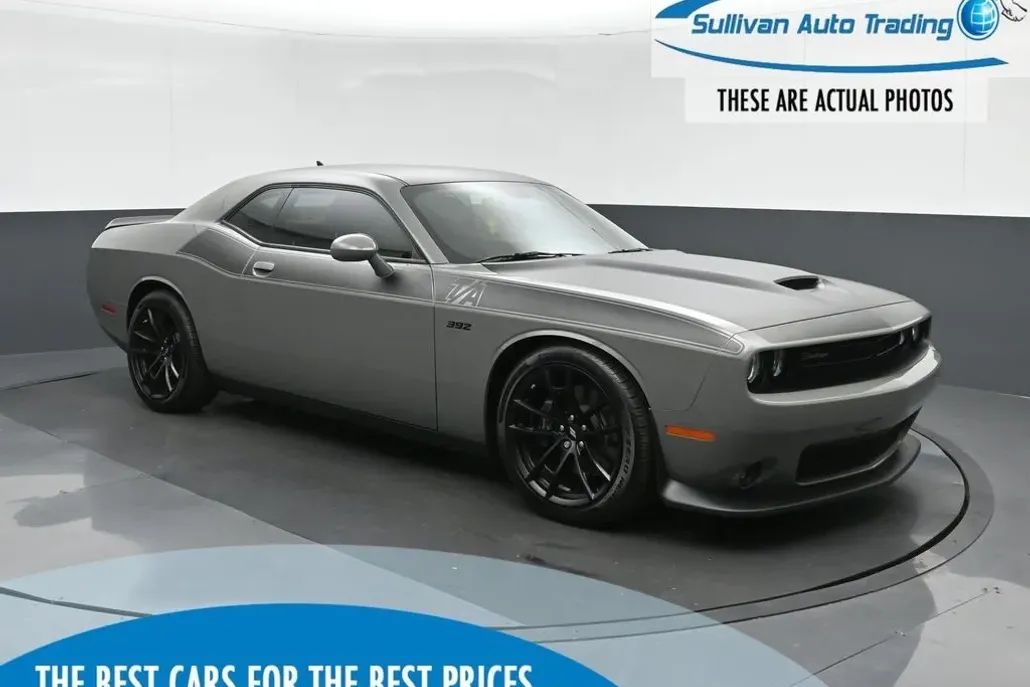 2023 Dodge Challenger R/T Scat Pack photo 1