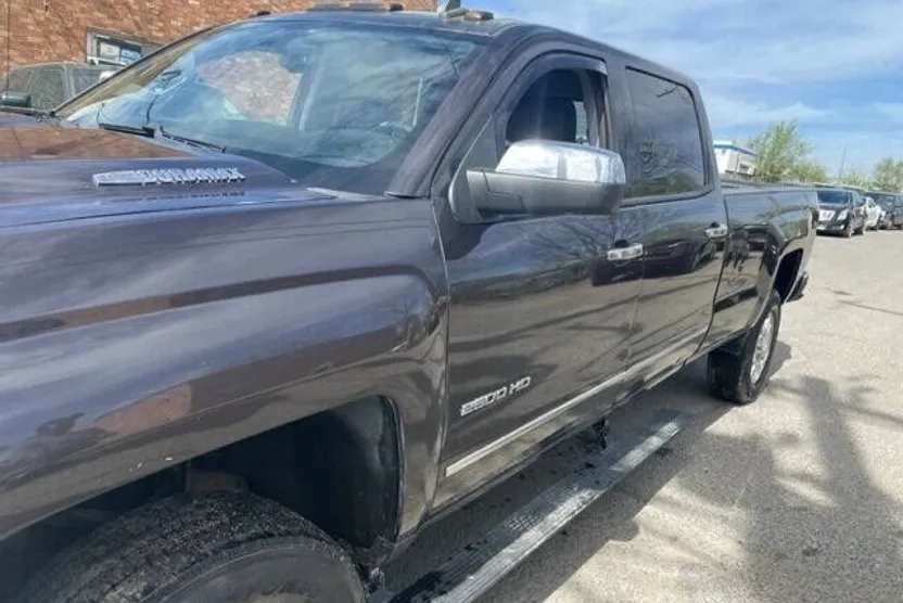 2015 Chevrolet Silverado 2500HD LTZ photo 1