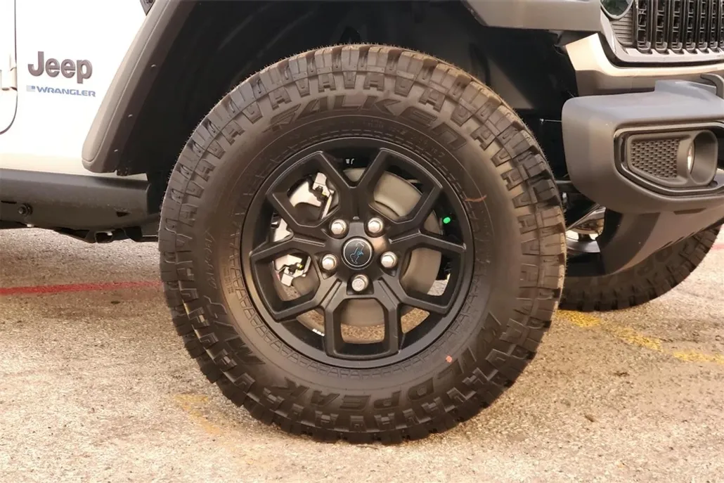 2025 Jeep Wrangler Willys 4xe photo 1