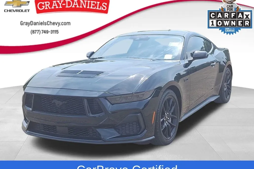 2024 Ford Mustang GT photo 1