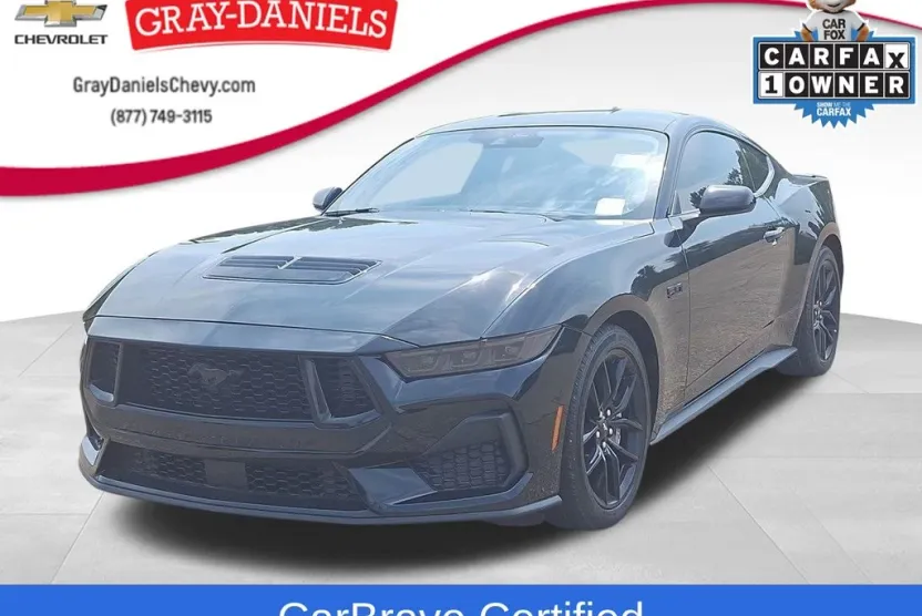 2024 Ford Mustang GT photo 1