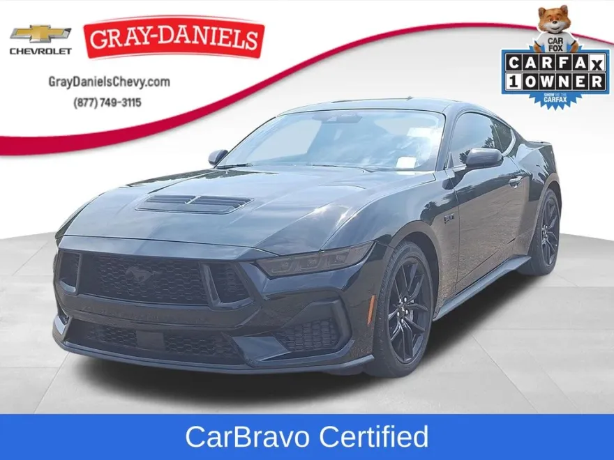 2024 Ford Mustang GT photo 1