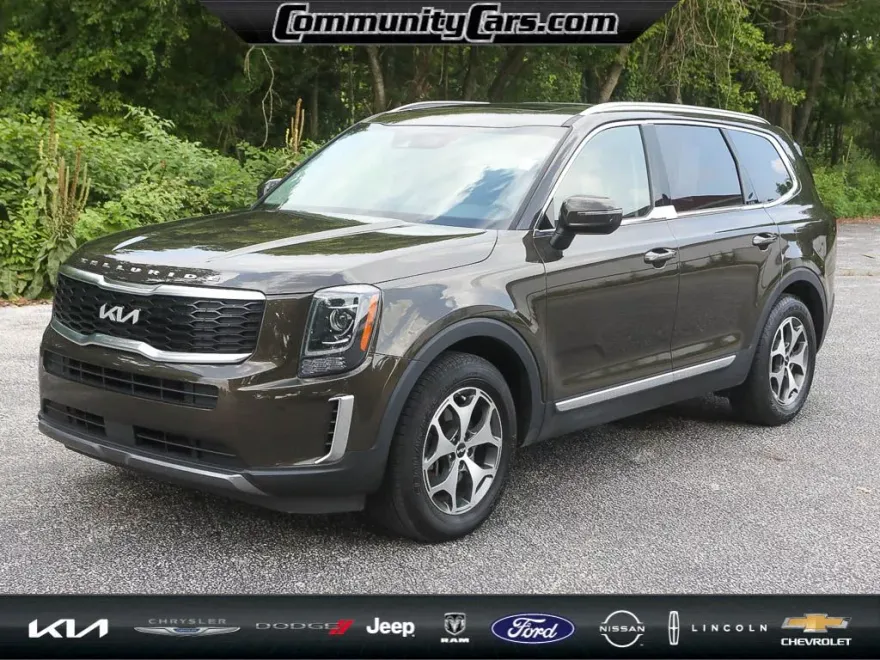 2022 Kia Telluride EX photo 1