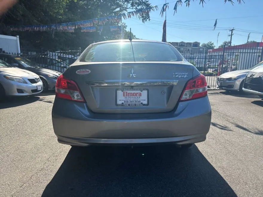 2018 Mitsubishi Mirage G4 ES photo 1