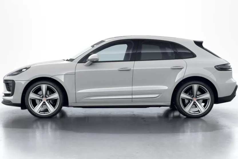 2026 Porsche Macan T photo 1