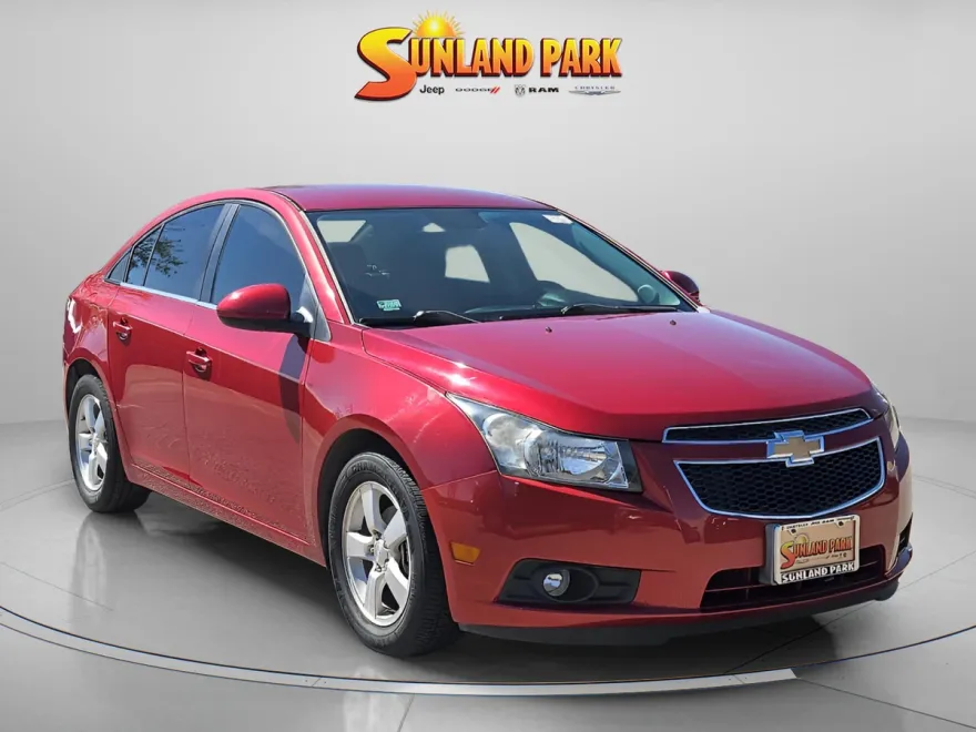 2014 Chevrolet Cruze photo 1