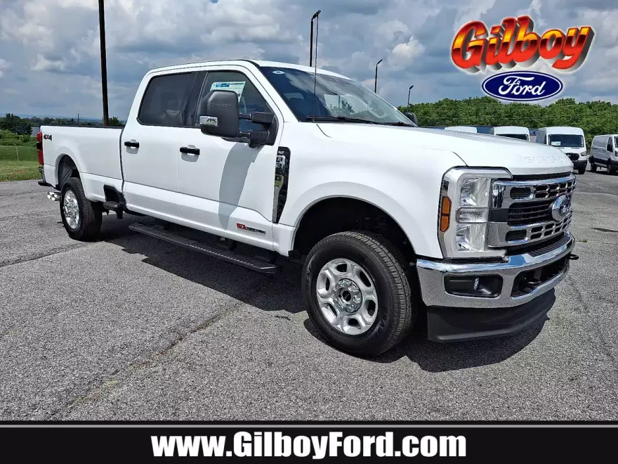 2025 Ford F-350 XLT photo 1