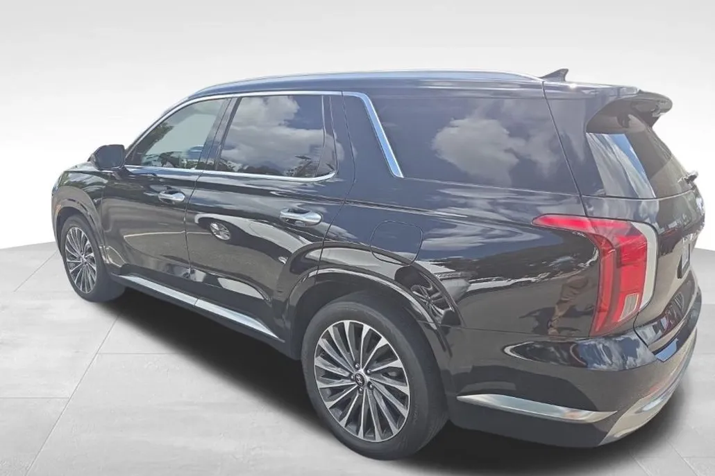 2024 Hyundai Palisade Calligraphy photo 1