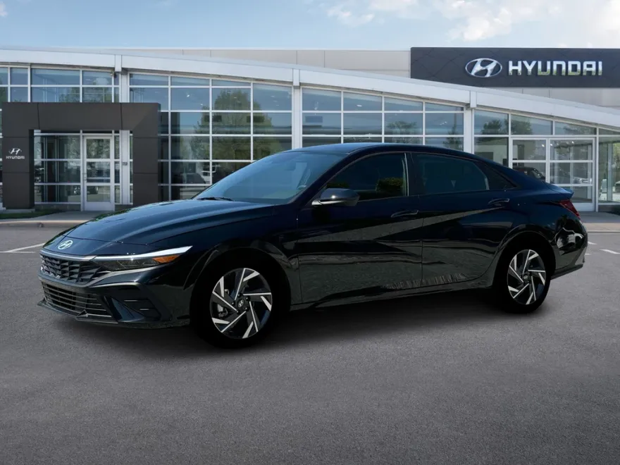 2025 Hyundai Elantra SEL Sport photo 1