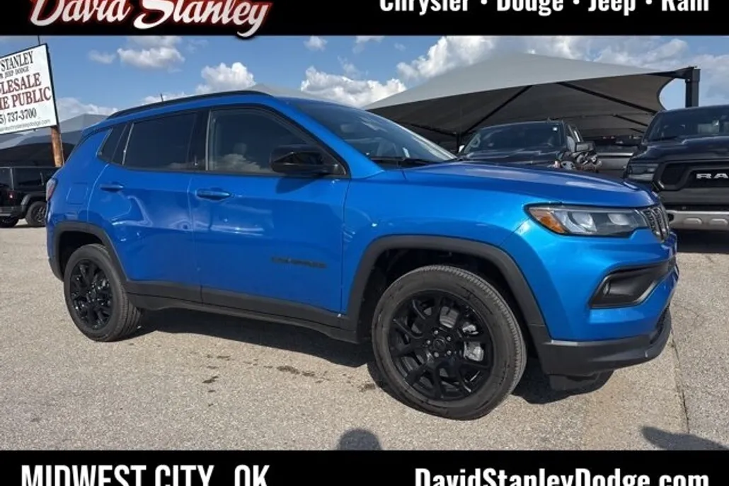 2026 Jeep Compass Latitude photo 1