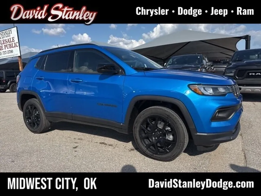 2026 Jeep Compass Latitude photo 1