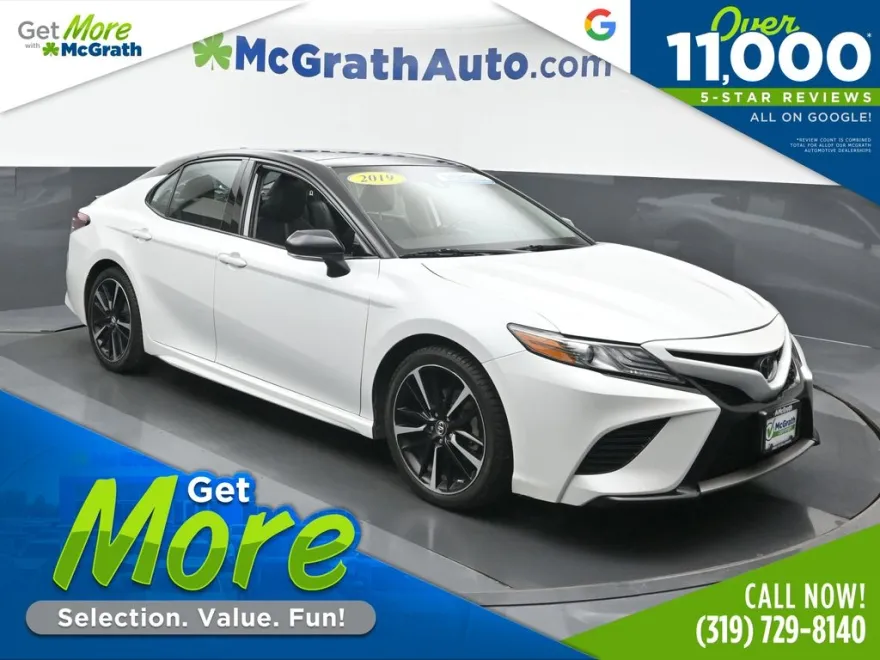 2019 Toyota Camry XSE photo 1