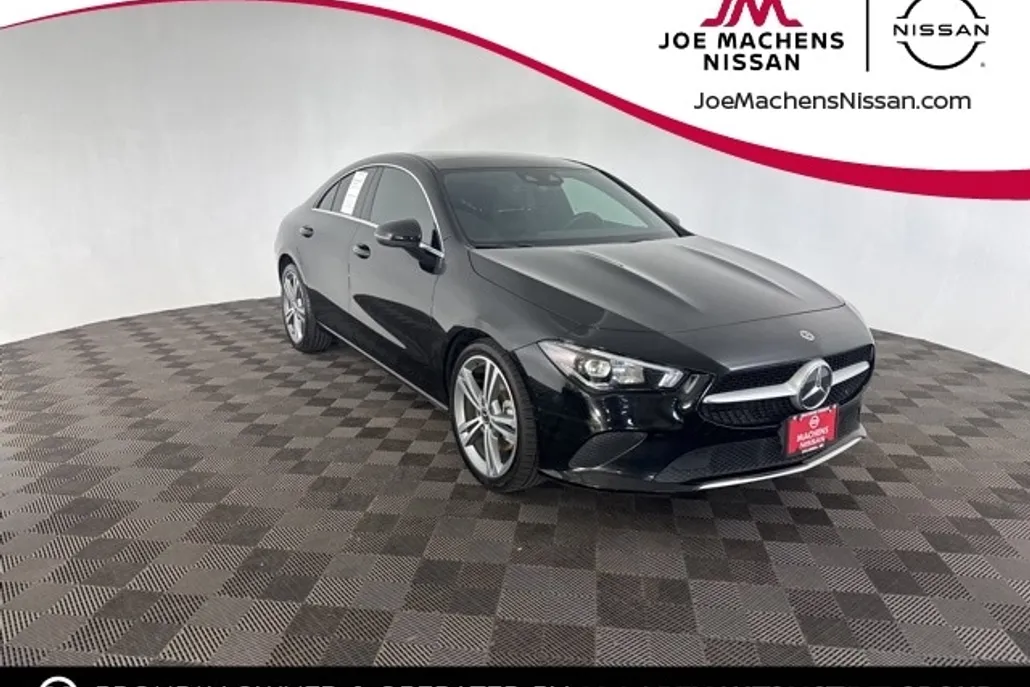 2020 Mercedes Benz CLA 250 photo 1
