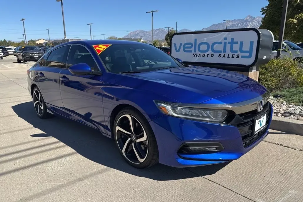 2018 Honda Accord Sport photo 1