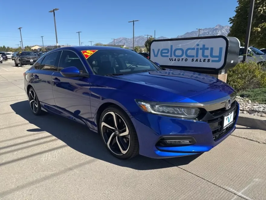 2018 Honda Accord Sport photo 1