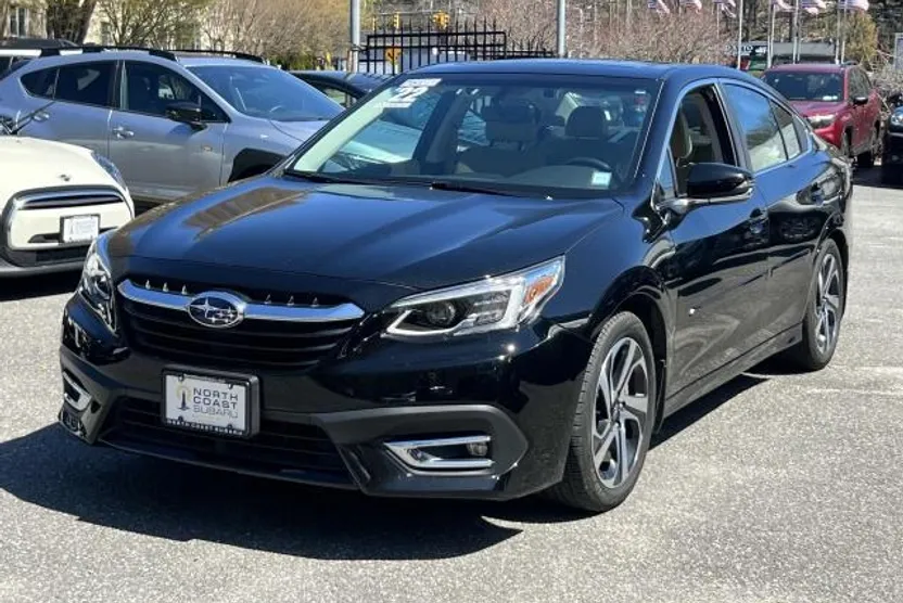 2022 Subaru Legacy Limited photo 1
