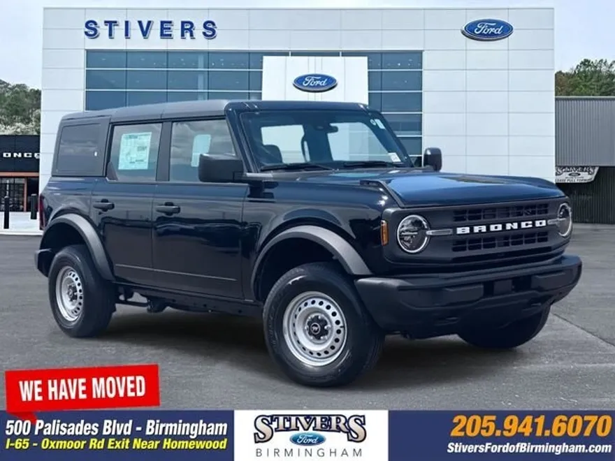 2025 Ford Bronco Base photo 1