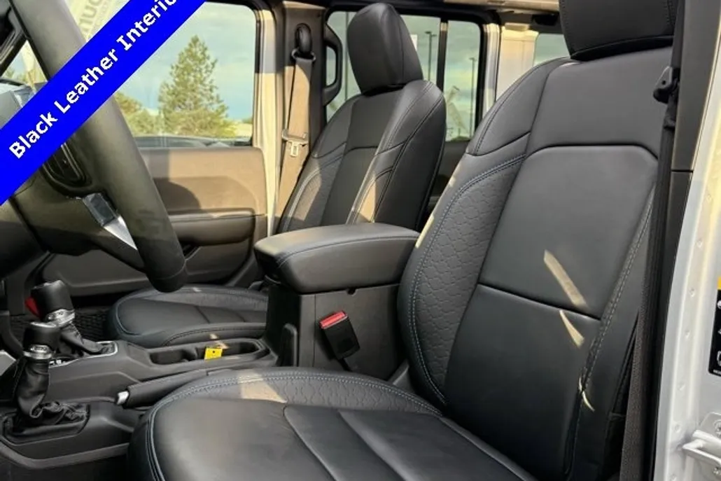 2024 Jeep Wrangler 4xe High Altitude photo 1