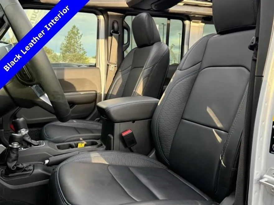 2024 Jeep Wrangler 4xe High Altitude photo 1