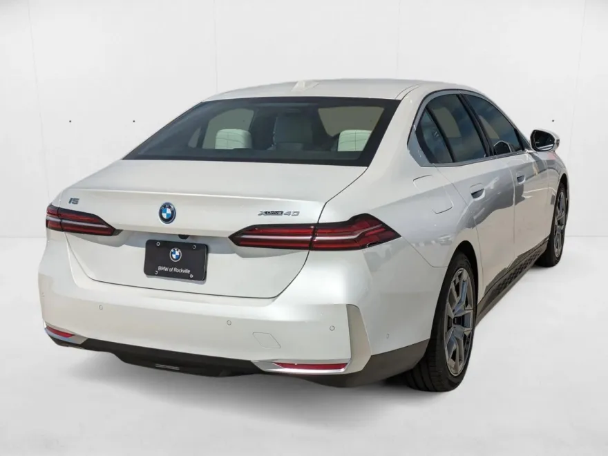 2025 Bmw i5 xDrive40 photo 1