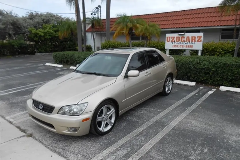 2004 Lexus IS 300 photo 1
