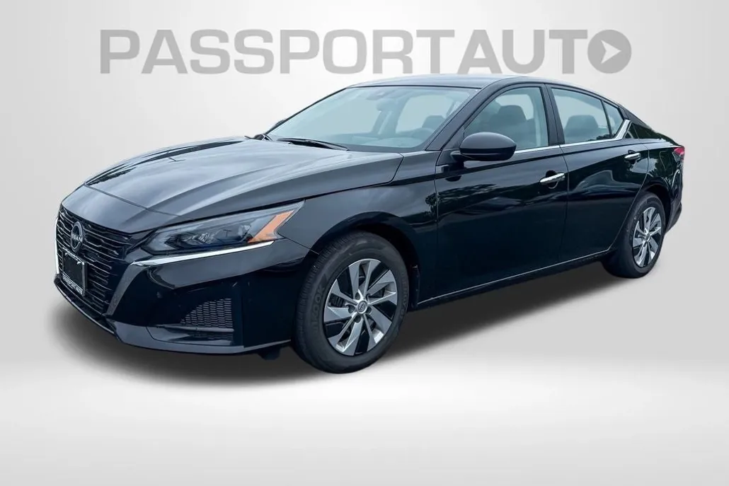 2025 Nissan Altima 2.5 S photo 1