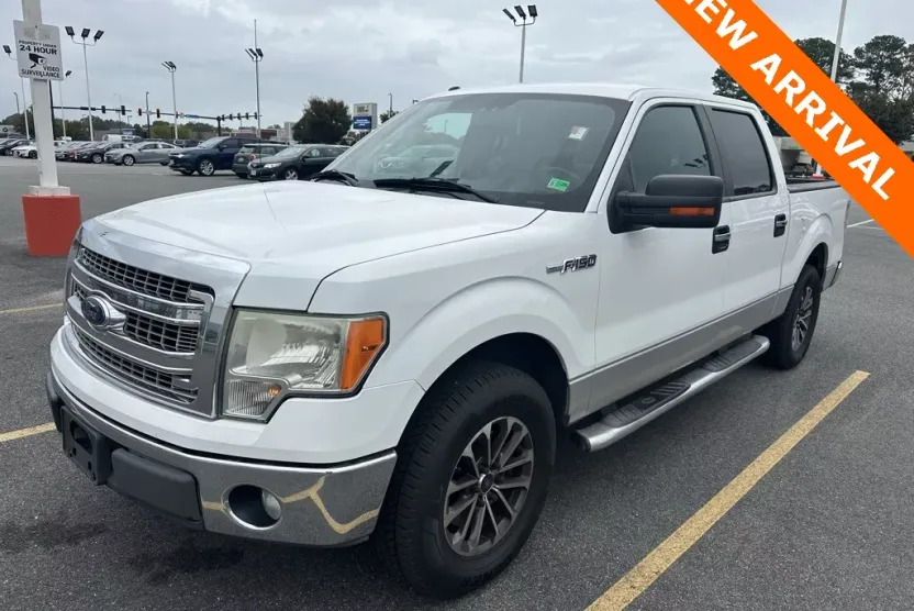 2013 Ford F-150 XLT photo 1