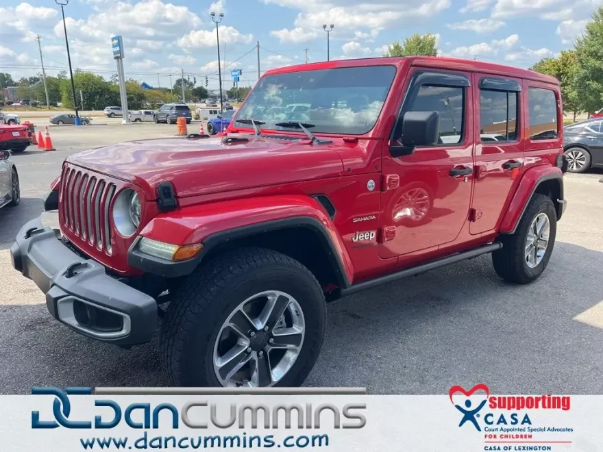2022 Jeep Wrangler Unlimited Sahara photo 1
