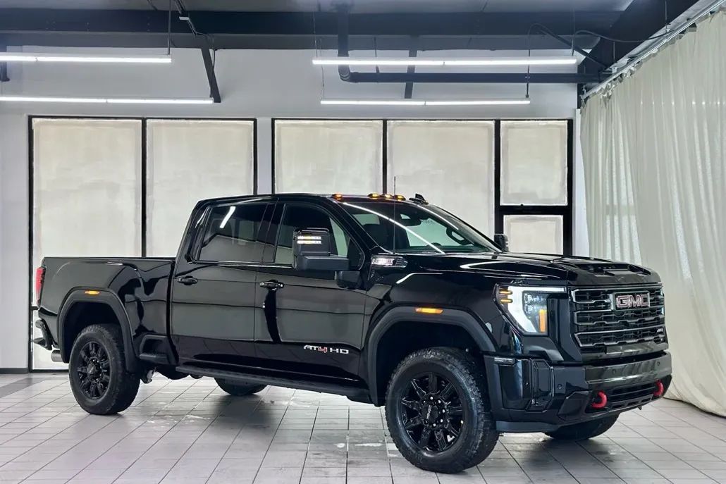 2025 Gmc Sierra 2500 HD AT4 photo 1