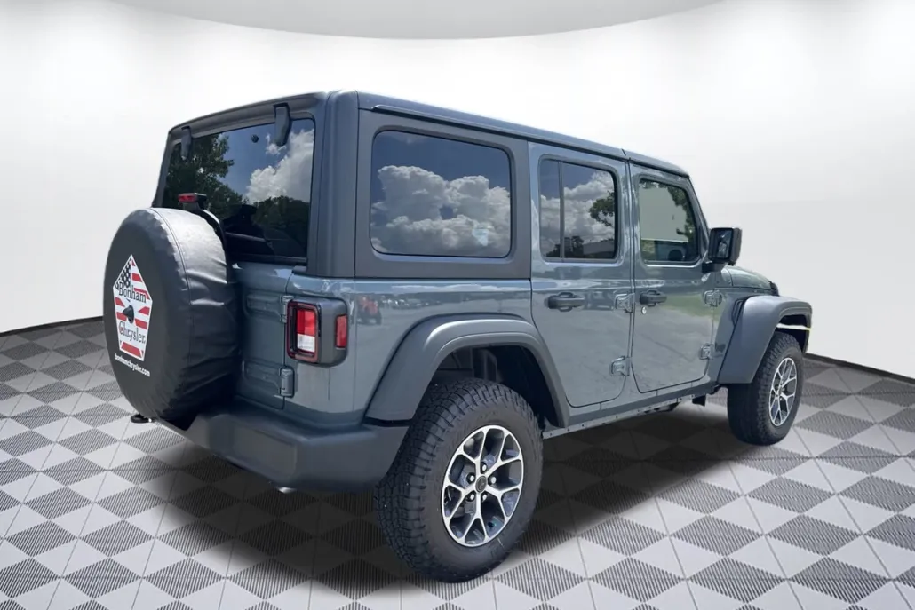 2025 Jeep Wrangler Sport S photo 1