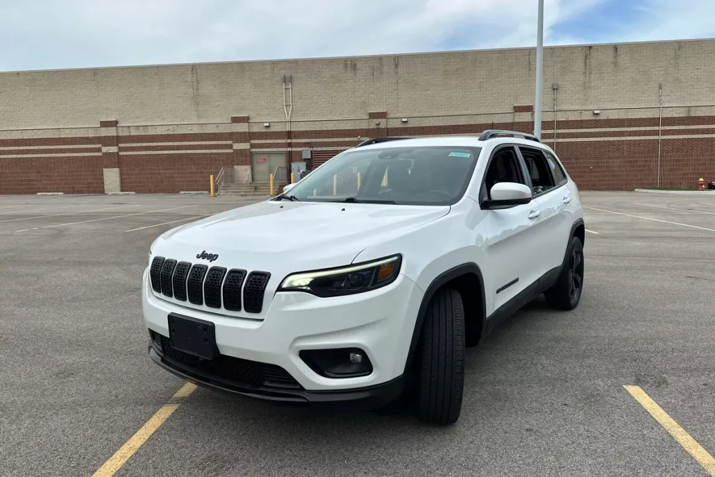 2021 Jeep Cherokee Altitude photo 1