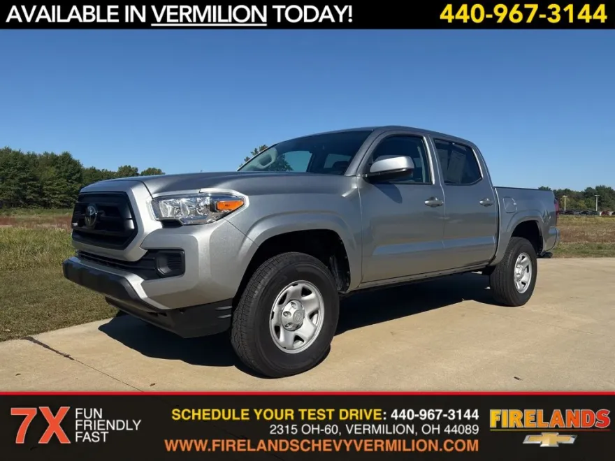 2023 Toyota Tacoma SR V6 photo 1