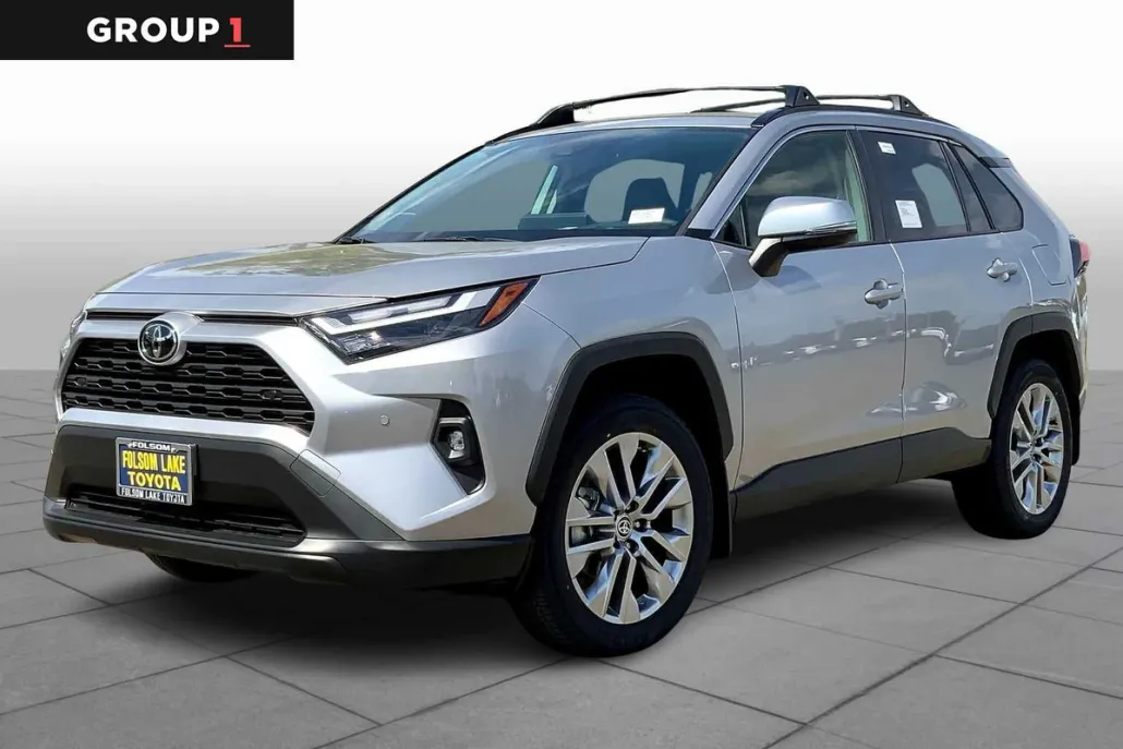 2025 Toyota RAV4 XLE Premium photo 1