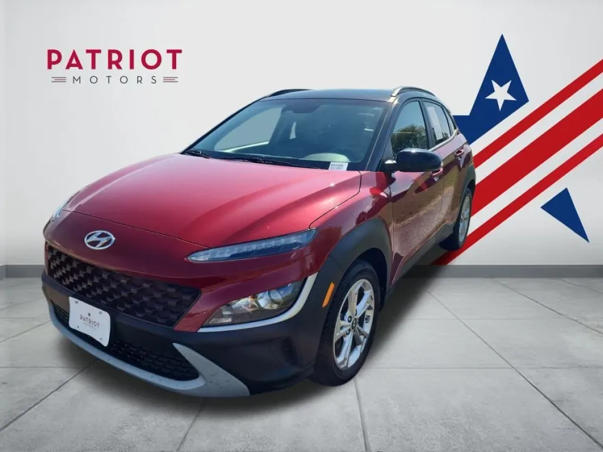 2022 Hyundai Kona SEL photo 1