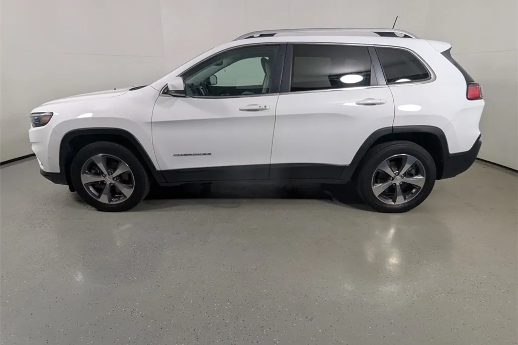 2019 Jeep Cherokee Limited photo 1