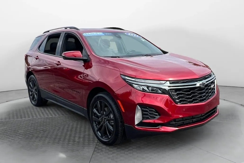 2023 Chevrolet Equinox RS photo 1