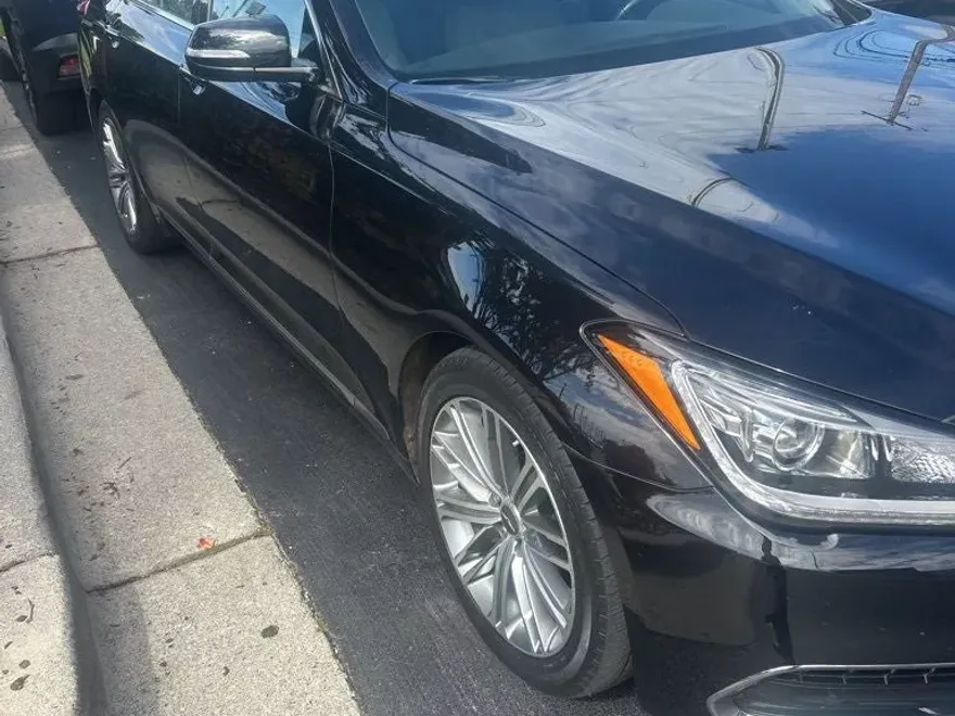 2018 Genesis G80 3.8 photo 1