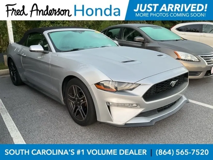2018 Ford Mustang EcoBoost Premium photo 1